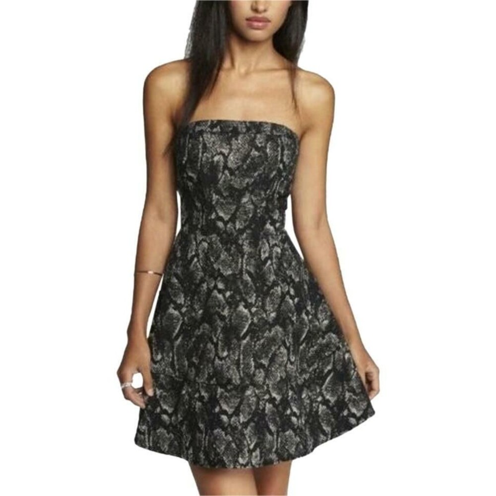 New Express $118 Womens Strapless Metallic Gold Black Snake Fit Flare Dress 8
